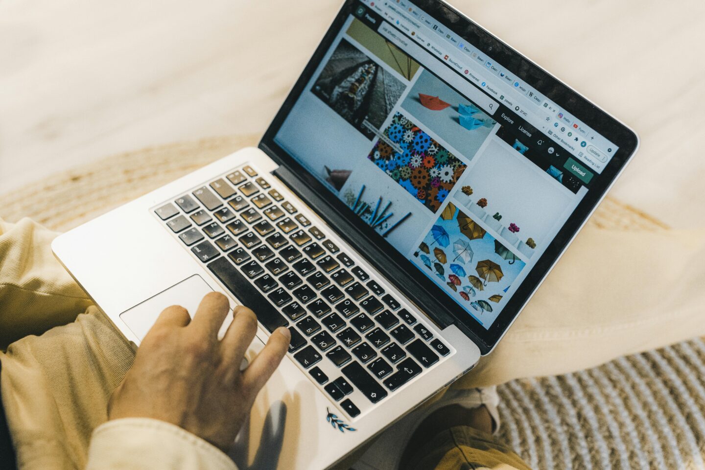 searching online using search engine optimization services